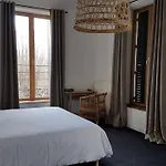 Eclosion Chateau & Restaurant