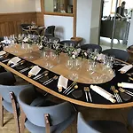 Eclosion Chateau & Restaurant