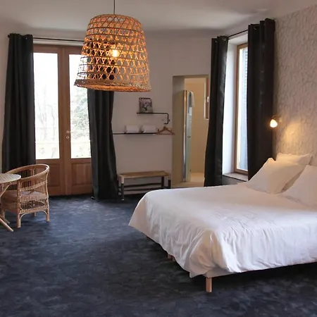 Eclosion Chateau & Restaurant 3* Saint-Paul-en-Jarez