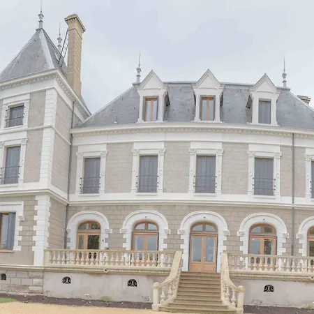 Eclosion Chateau & Restaurant 3*