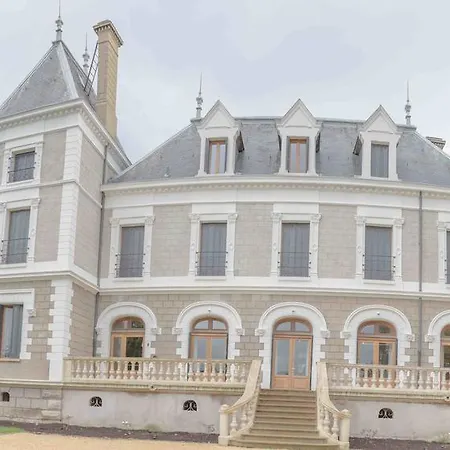 Eclosion Chateau & Restaurant 3* Saint-Paul-en-Jarez