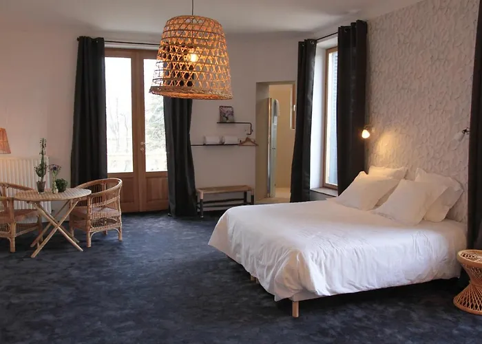 Eclosion Château Hôtel&restaurant 3* Saint-Paul-en-Jarez
