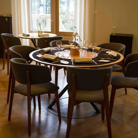Eclosion Chateau & Restaurant 3*