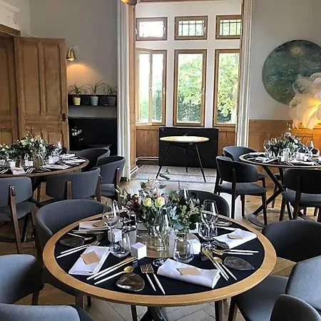 Eclosion Chateau & Restaurant 3*