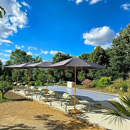Eclosion Chateau & Restaurant