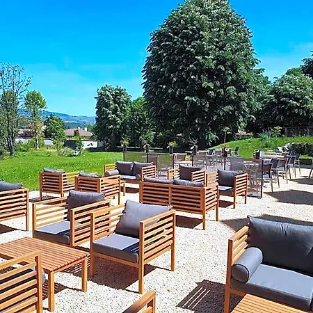 Eclosion Chateau & Restaurant 3*