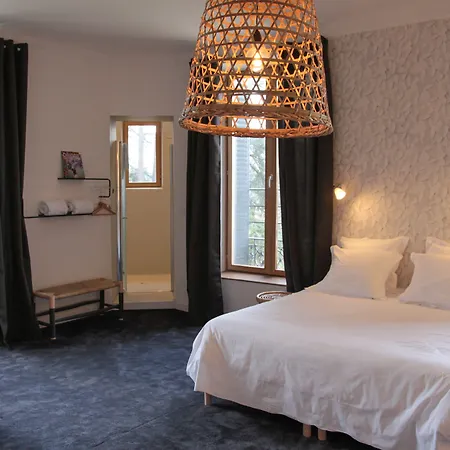 Ξενοδοχείο Eclosion Chateau & Restaurant Saint-Paul-en-Jarez