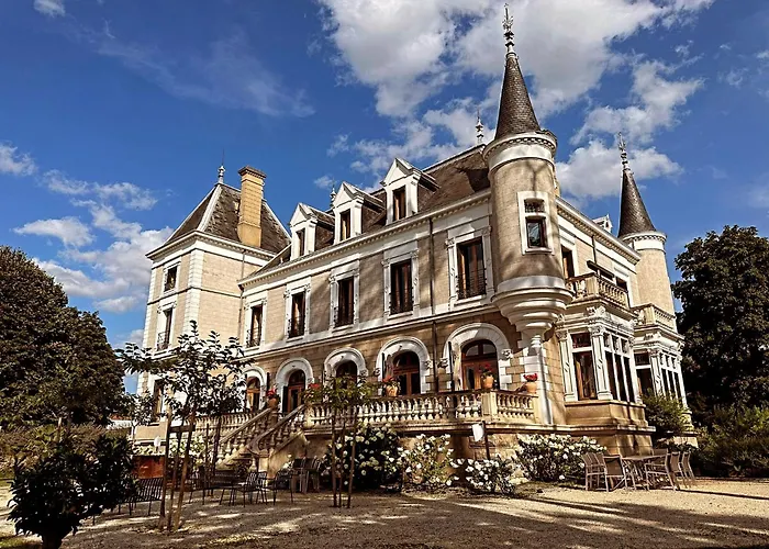 Eclosion Chateau & Restaurant 3*