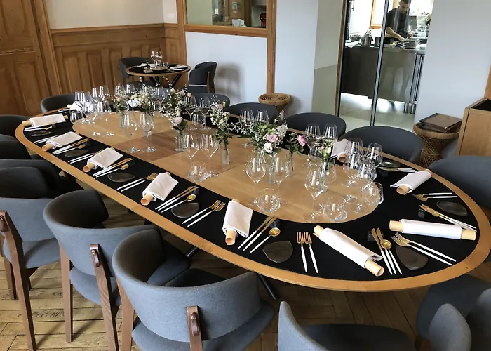 Eclosion Chateau & Restaurant