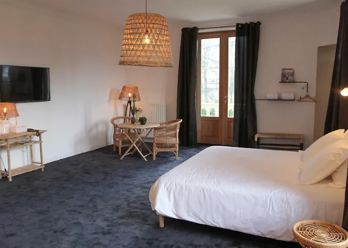 Eclosion Chateau & Restaurant Ξενοδοχείο 3*